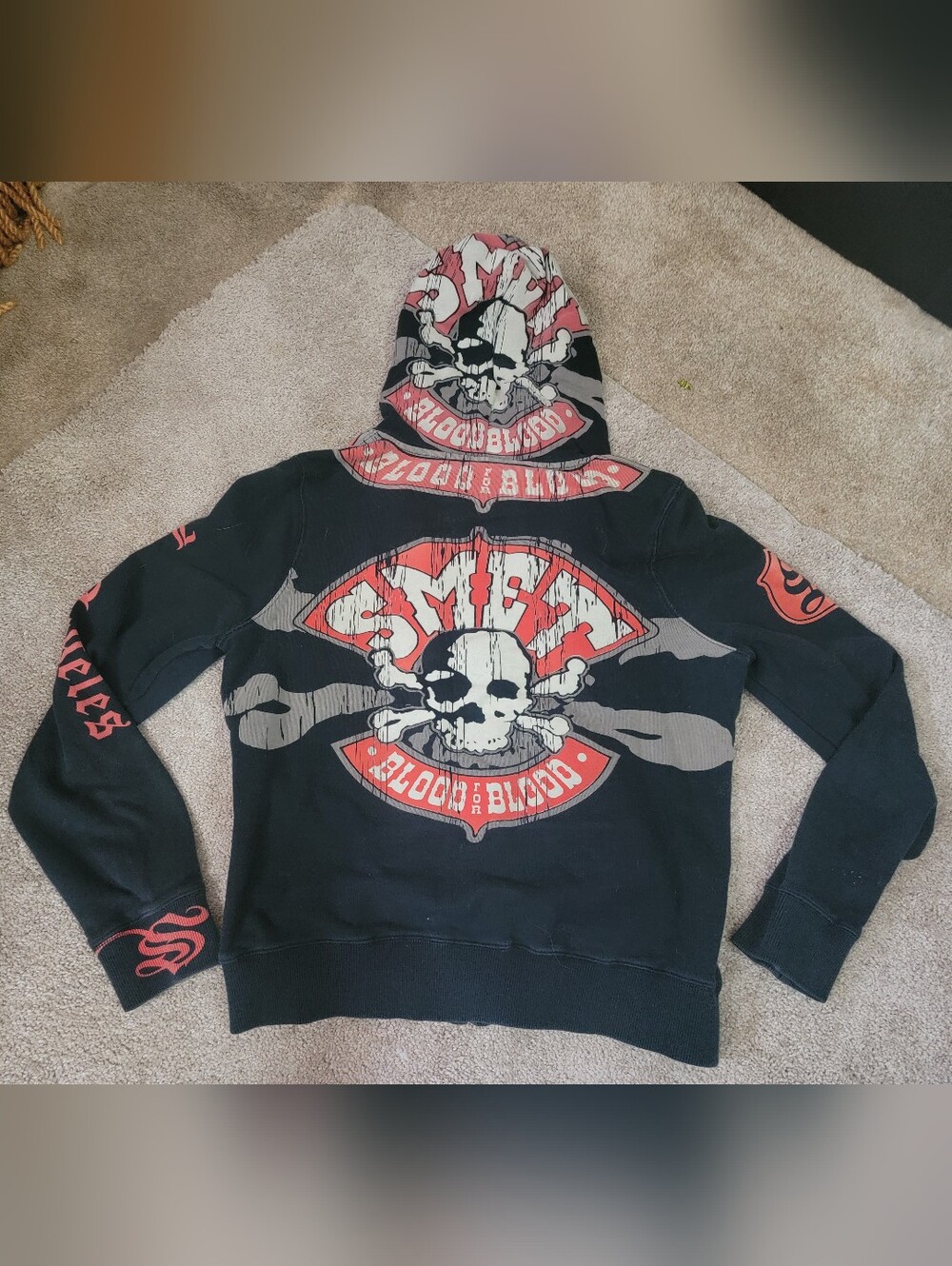 Smet Black Graphic Skull Hoodie with Red Accents Unisex  Sz. Large